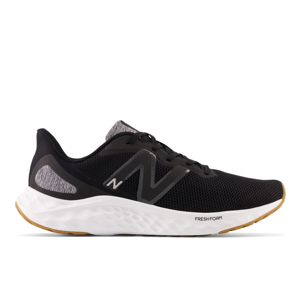 New Balance Fresh Foam Arishi V4 Schwarz MARISEK4