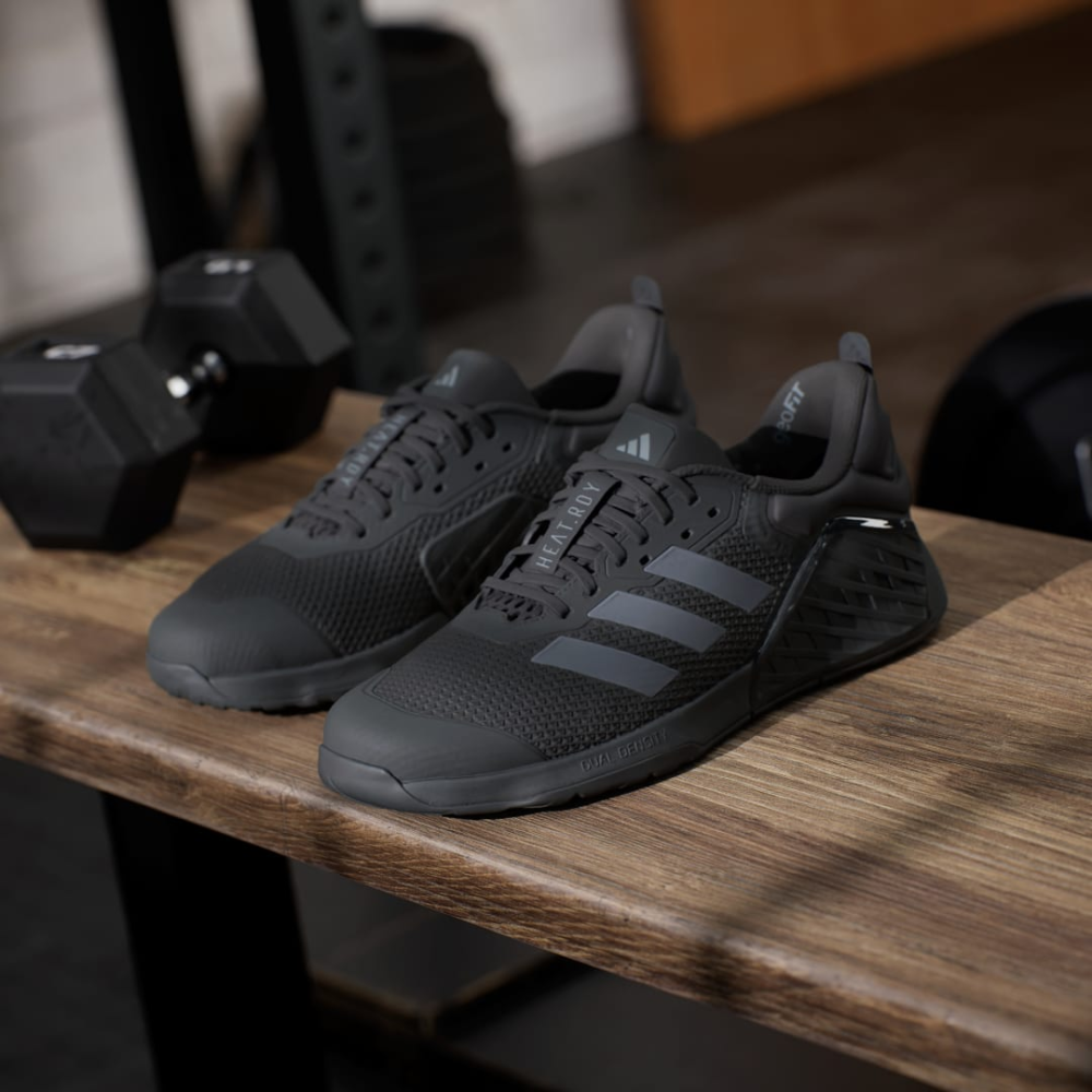 Adidas questar ride triple black best sale