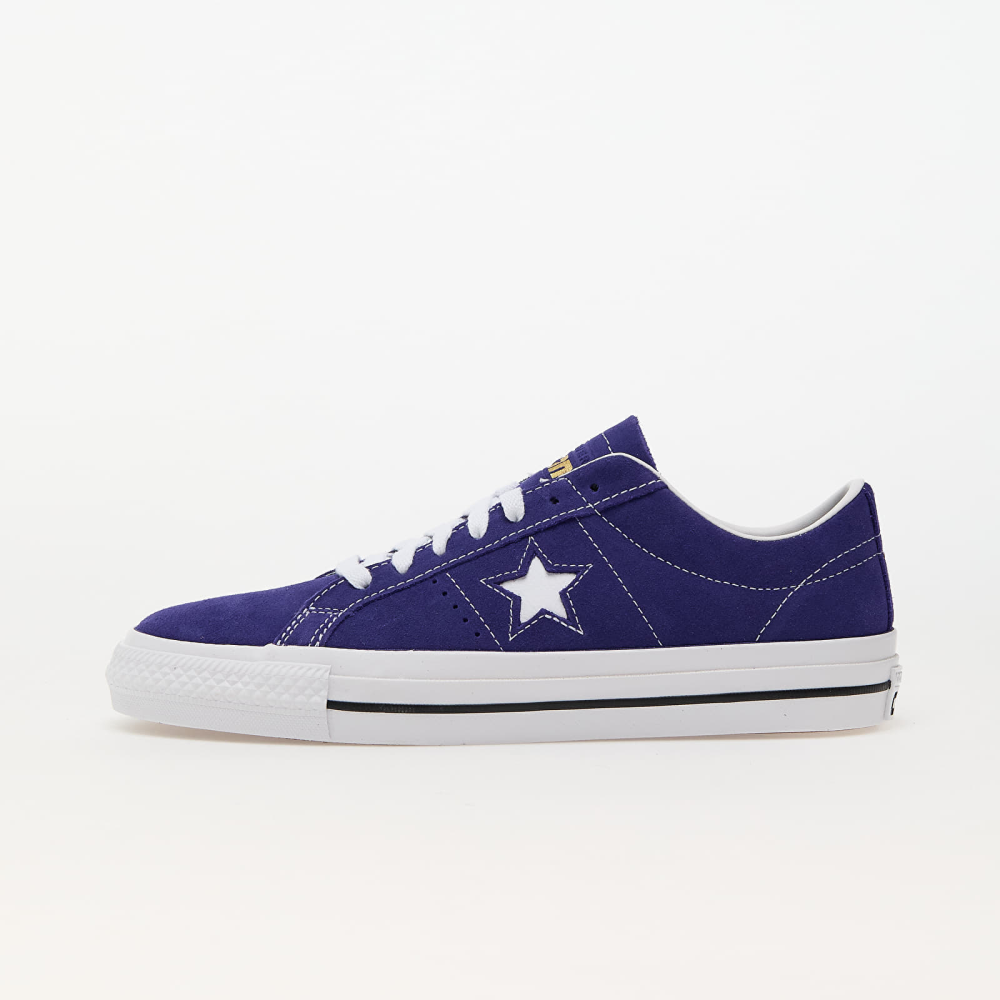 Baby blue converse one star online