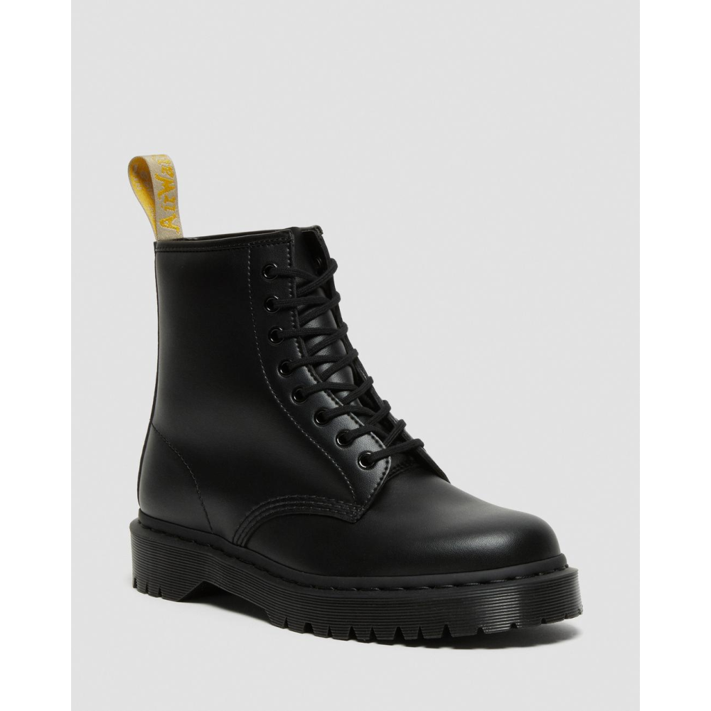 Dr martens boots all black best sale