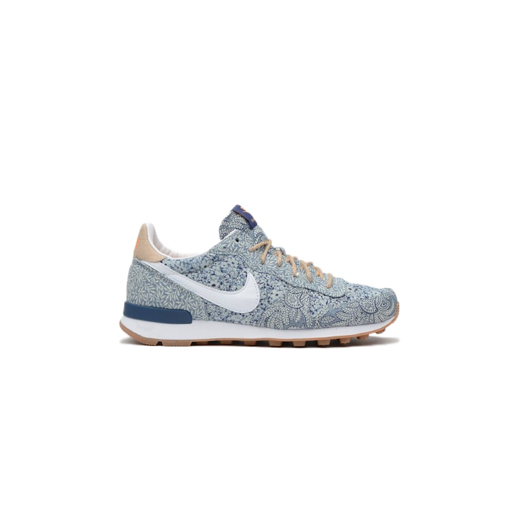 nike internationalist sale