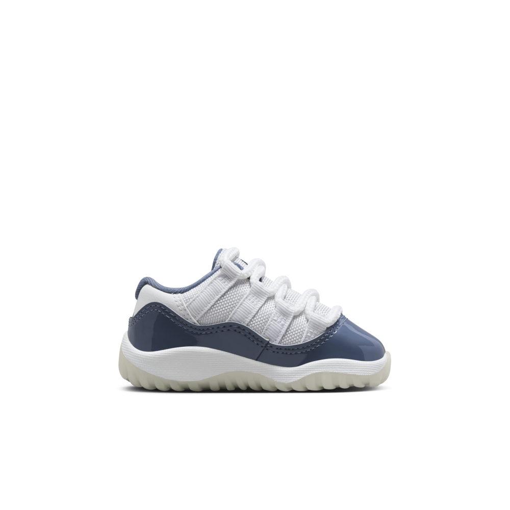 Jordan 11 low blue snakeskin best sale