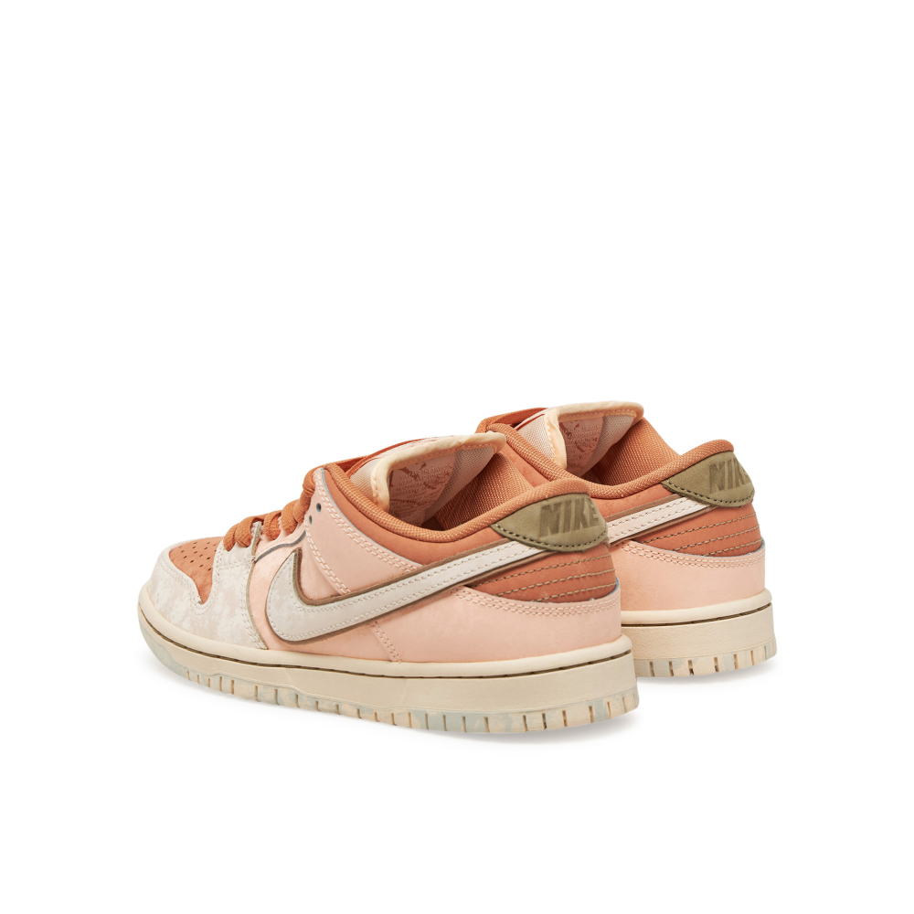 靴 Nike SB Dunk Low Pro PRM FV5926-200 楽天市場】NIKE SB DUNK LOW PRO PREMIUM 【TROCADERO GARDENS