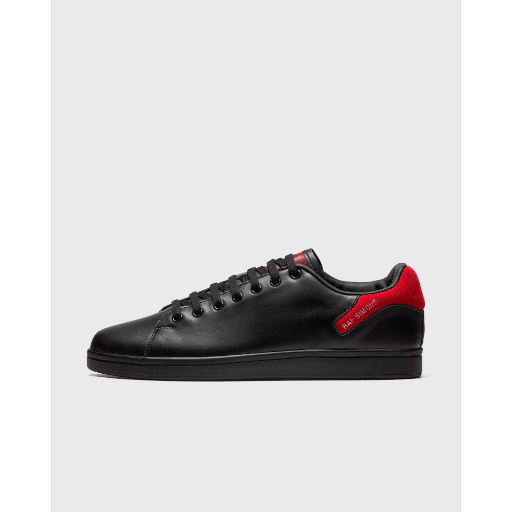 Sneaker Raf Simons in jeder Größe finden und kaufen