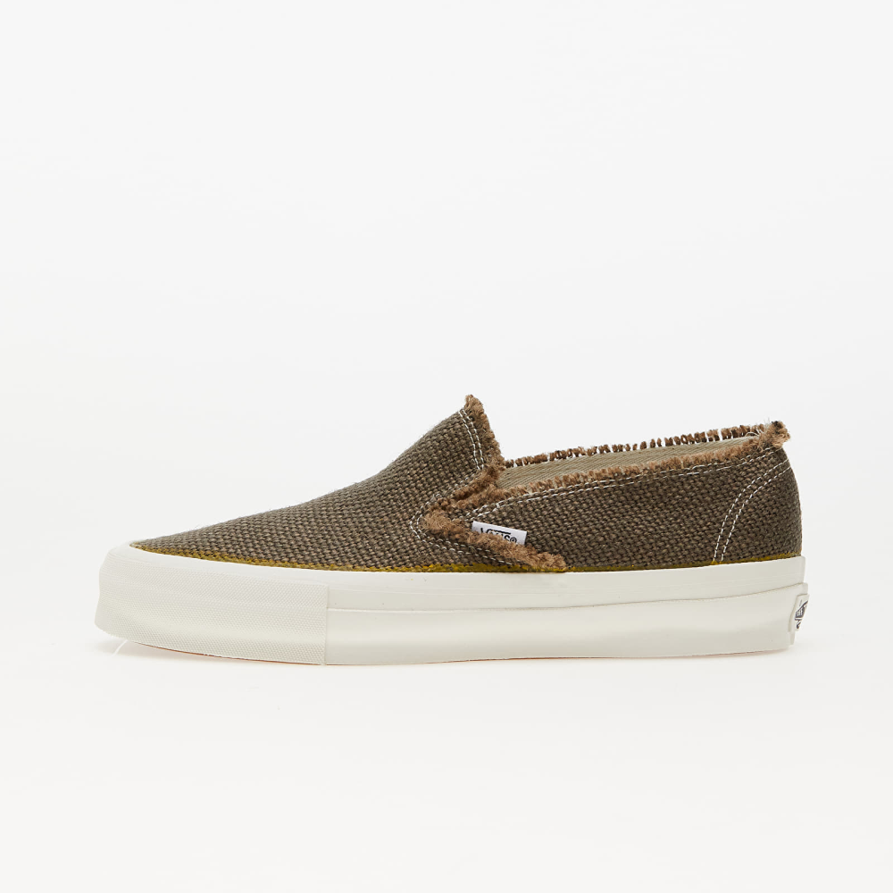 Vans knit 2025 suede slip on