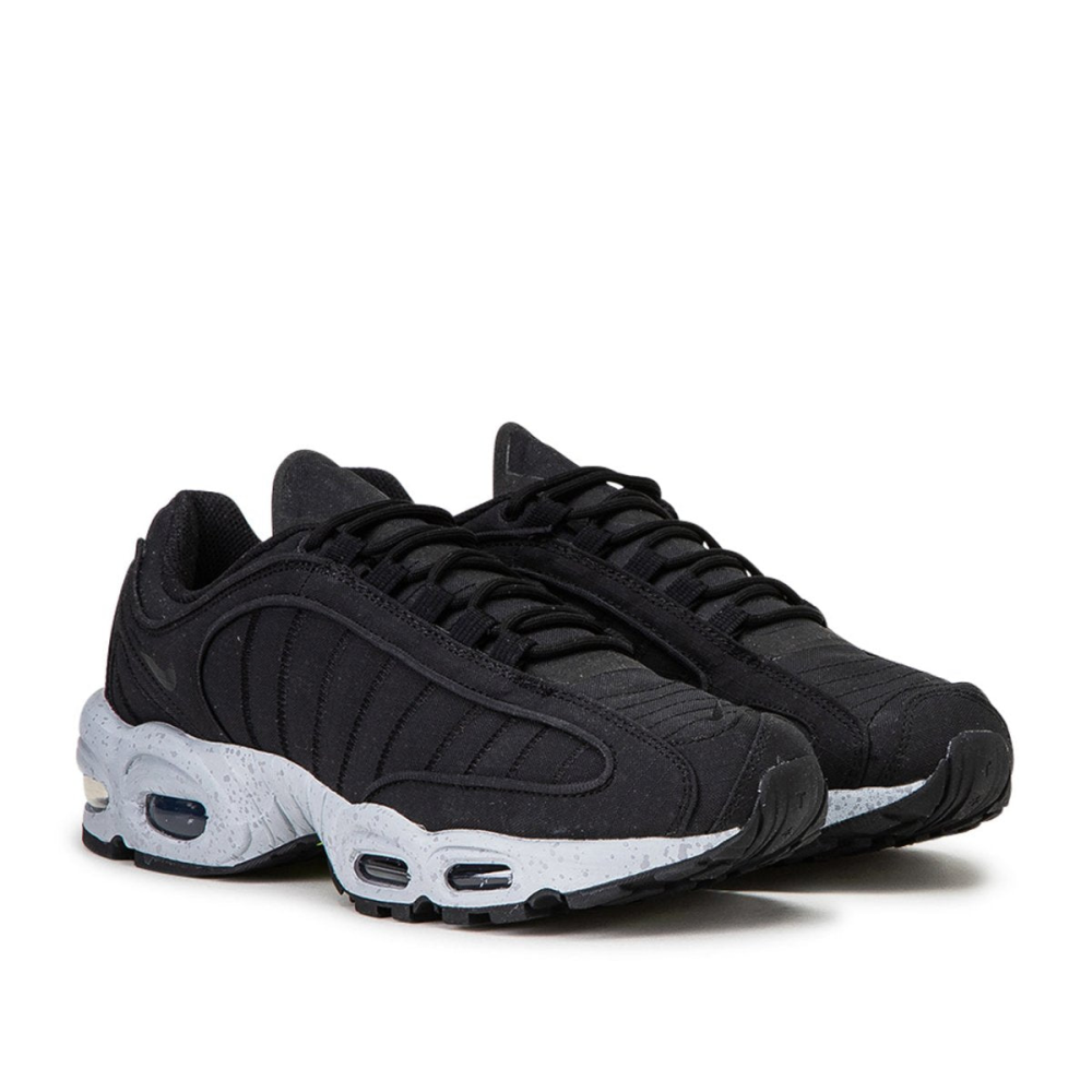 Air max tailwind 2002 online