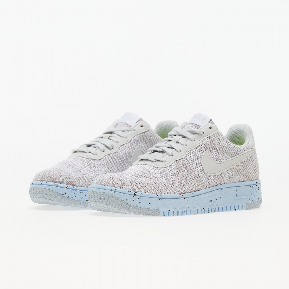 white af1 flyknit