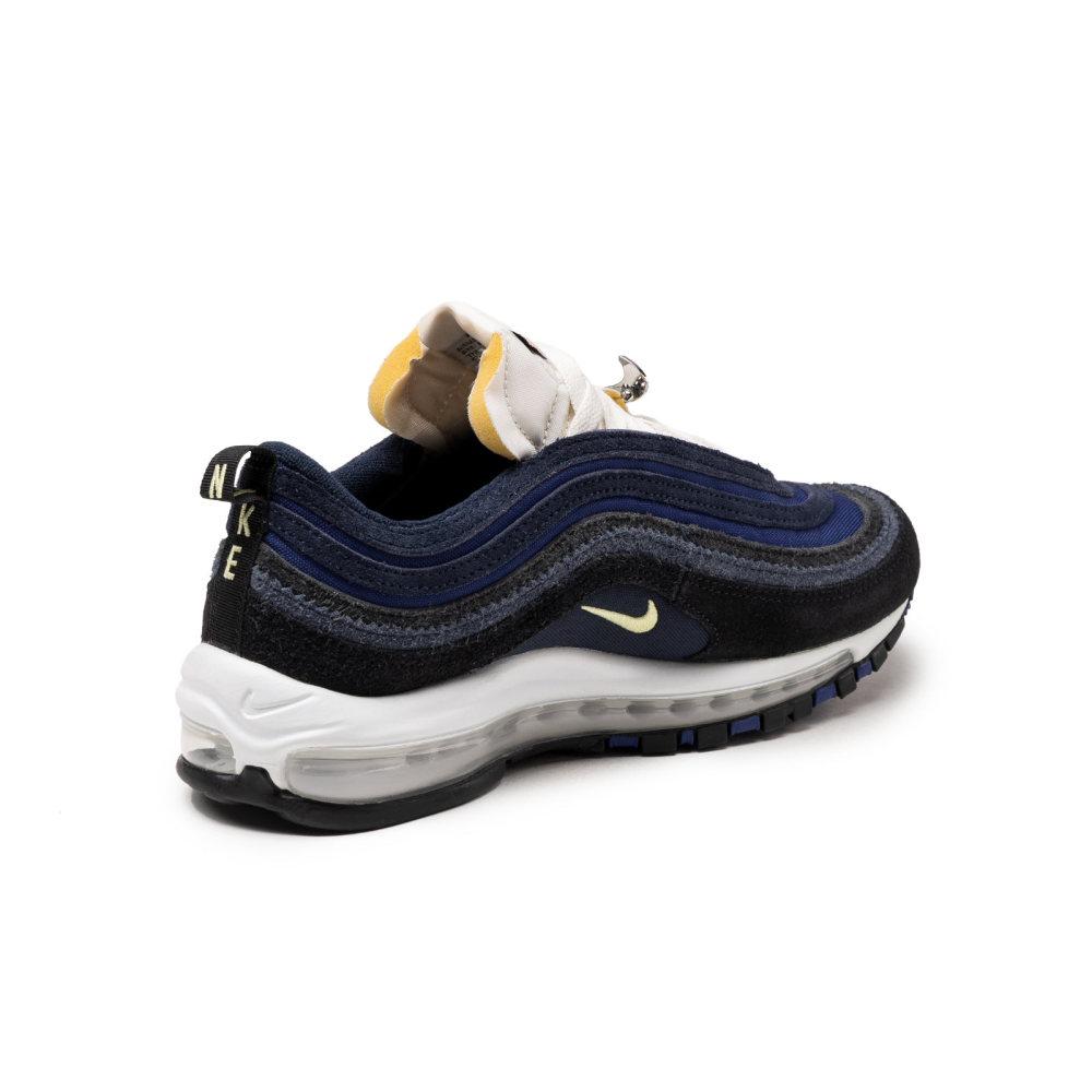 running in air max 97