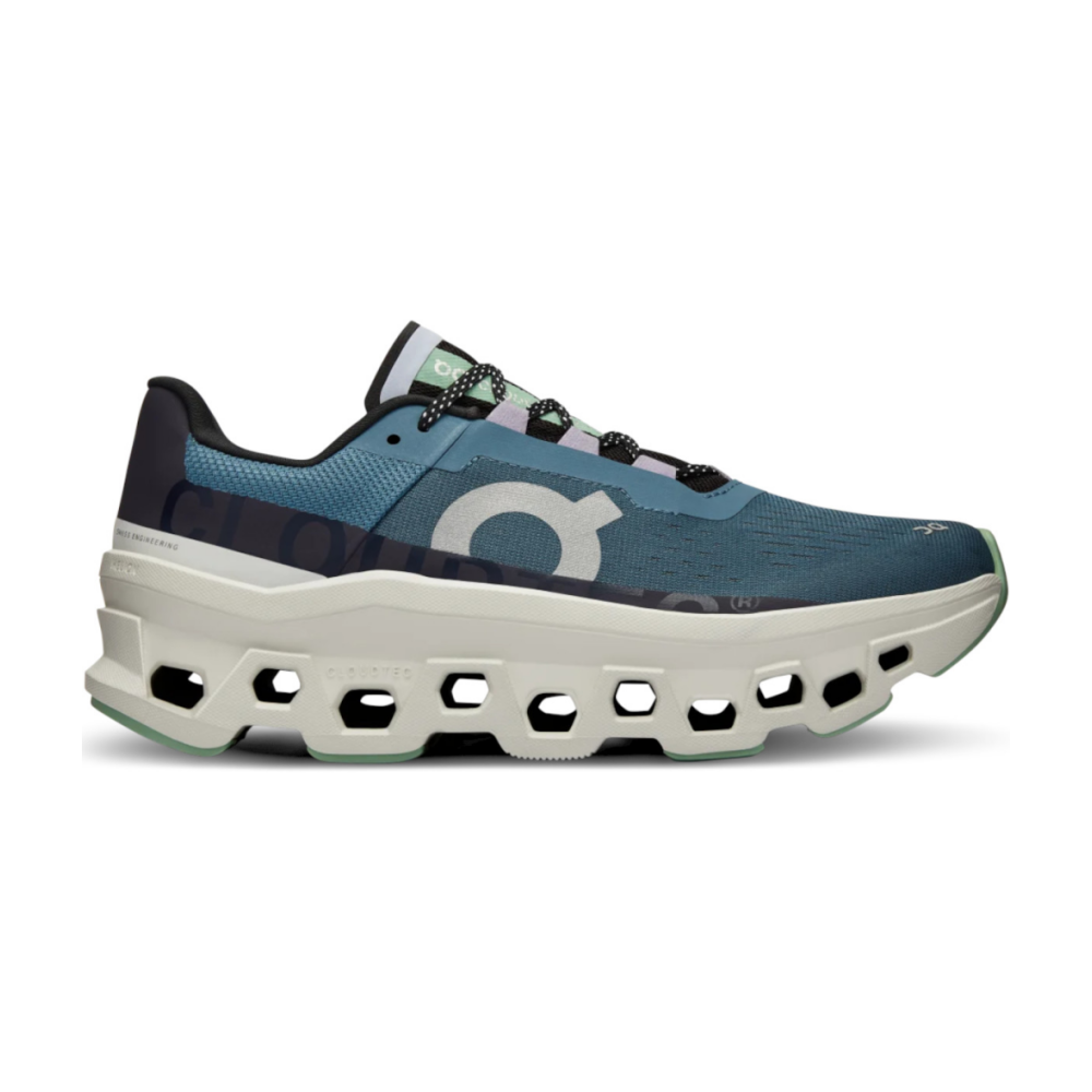 on-cloudmonster-6198081.png