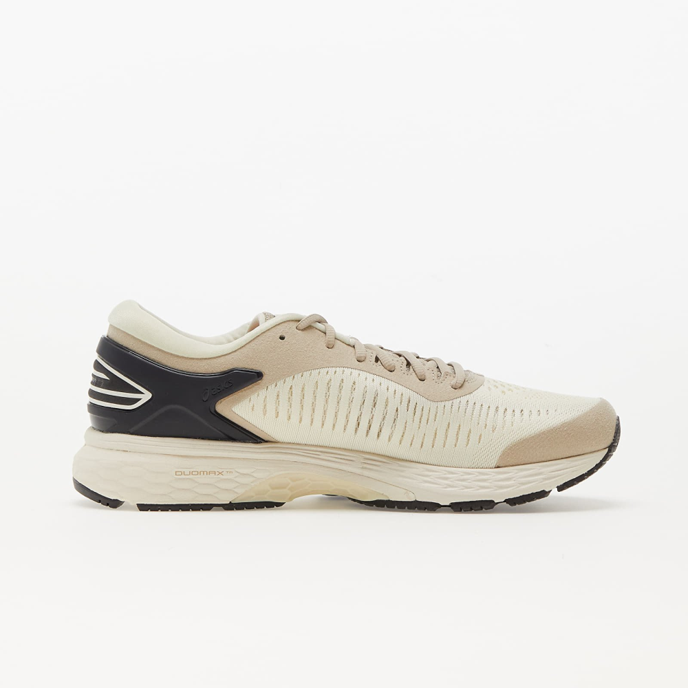 Asics champs sales