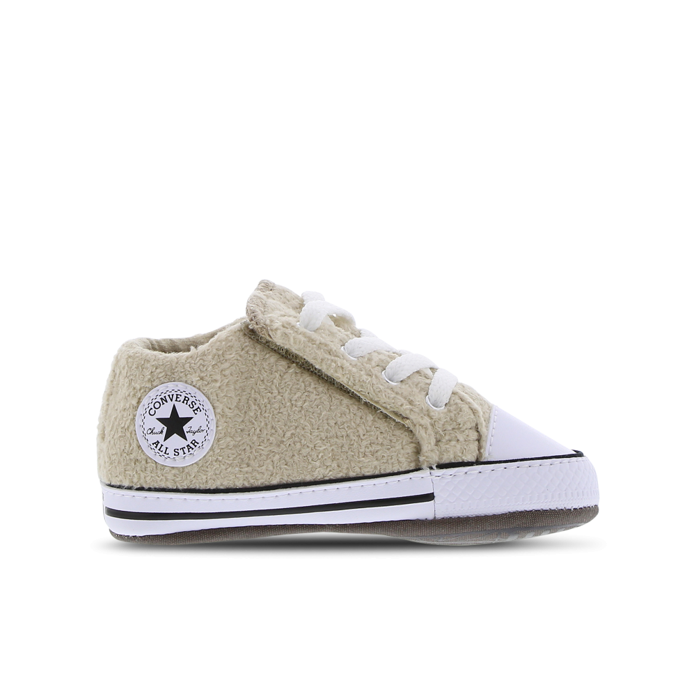 Baby in converse online