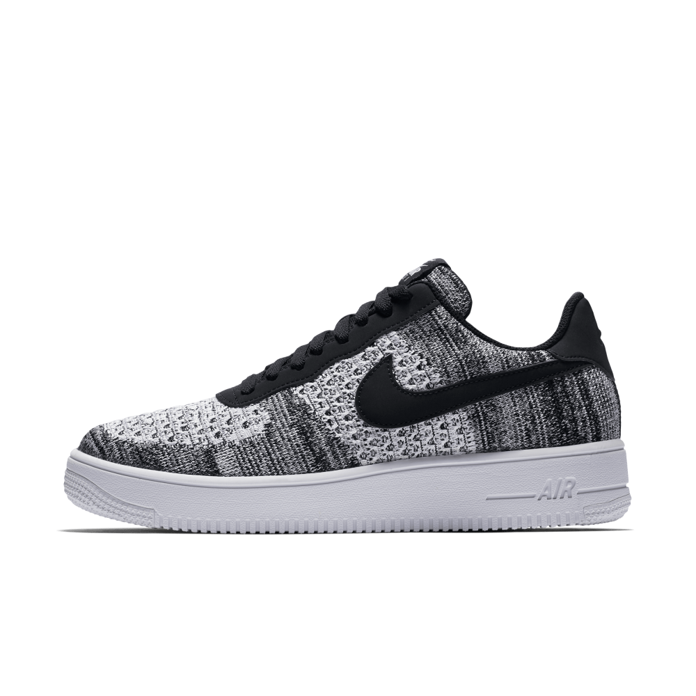 Black flyknits online