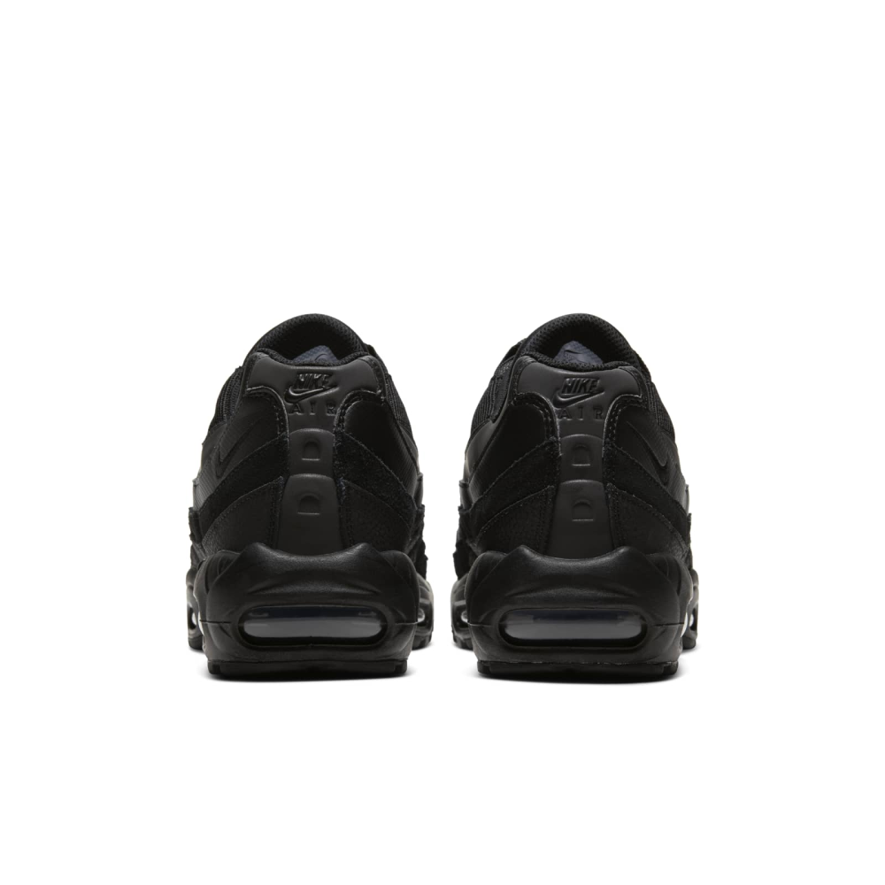 Air max 95 ultra triple black online