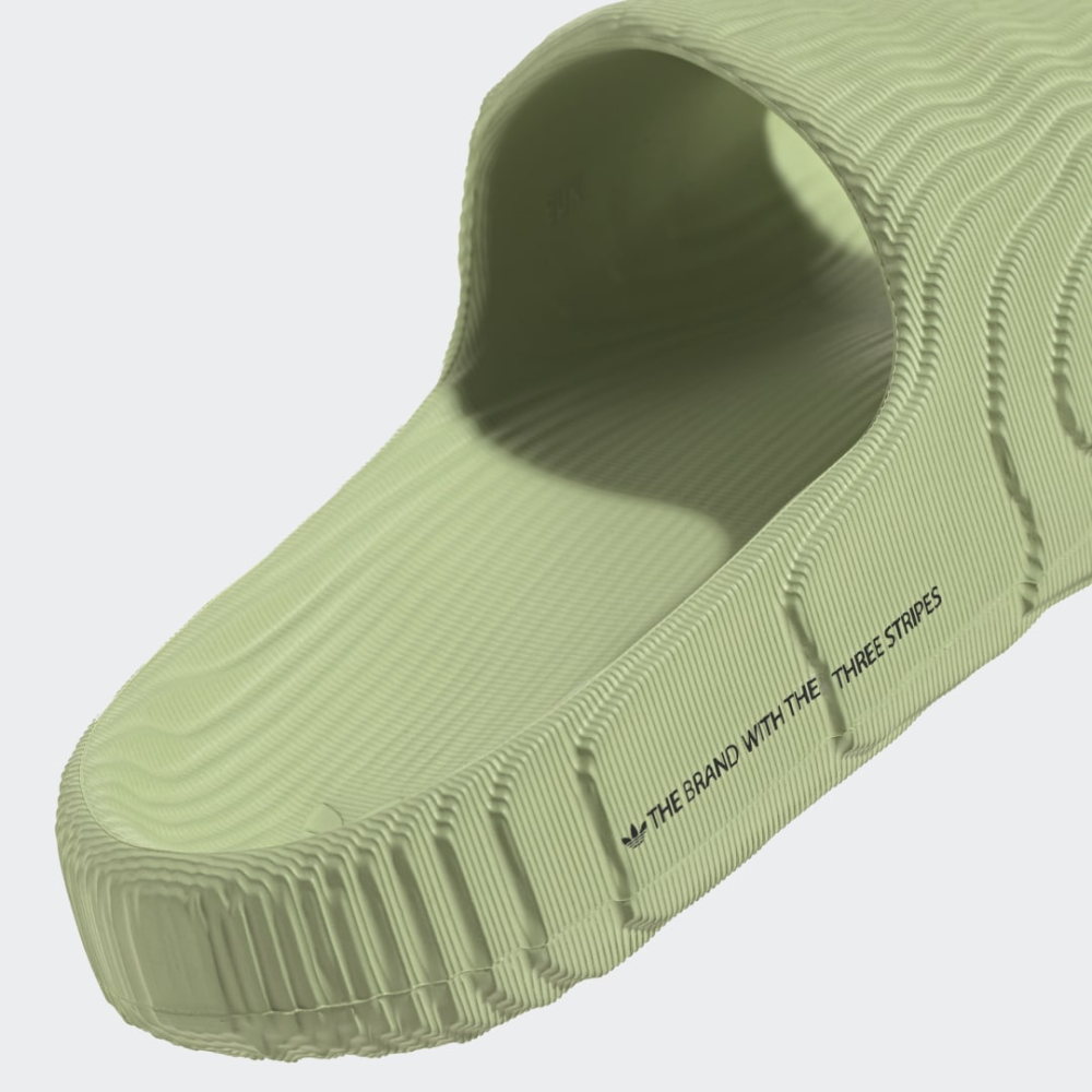 ADIDAS★Adilette 22 Magic Lime サンダル アディダス GX6946 ADIDAS☆Adilette 22 Magic Lime サンダル アディダス GX6946