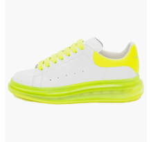 Alexander McQueen Oversized Fluo Sole (604232 WHX9W 9179)