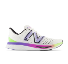 New Balance FuelCell SuperComp Pacer (WFCRRCM) in weiss