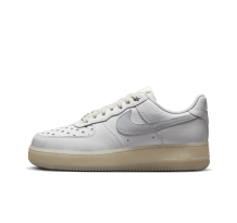Nike Air Force 1 Wmns 07 (FD0793 100) in weiss