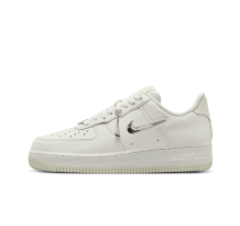 Nike AIR FORCE 1 07 SE (FN8540-100) in weiss