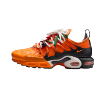 Nike HOMECOMING x Nike Air Max Plus Safety Orange (IM4960-800)