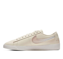 Nike Blazer Low LX (AV9371-100)