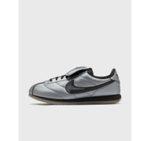 Nike Cortez SE (HQ3490 099) in grau