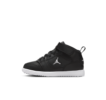 Jordan Court Connect Mid (IQ7700-003)