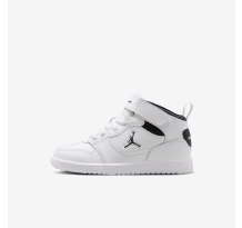 Jordan Court Connect Mid (IQ7700-100)