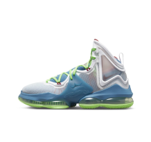 Nike LeBron 19 (DC9339-400)