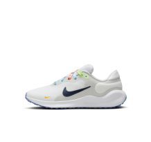 Nike Revolution 7 Next Nature SE Stra (FN4991-100) in weiss