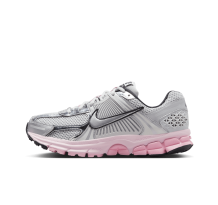 Nike Zoom Vomero WMNS 5 (HF1877 001) in grau