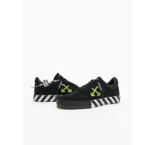 Off-White Low Vulcanized Cow Suede (OMIA085S21LEA0021055)
