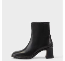 Vagabond Janine (6038-001-20)