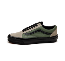 Vans in Vans Old Skool Sneakers (VN000CQDCL31) in grau