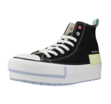 Victoria Tribu (1061128-10)