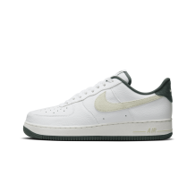 Nike Air Force 1 07 LV8 (HF1939 100) in weiss