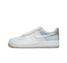 Nike Air Force 1 07 SN (DR8590-001) in weiss