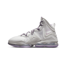 Nike LeBron 19 (CZ0203-004)