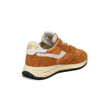 Autry Low (WWLWNC11)