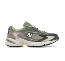 New Balance 725 (ML725UE)