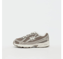 New Balance 740 (IZ740SA)