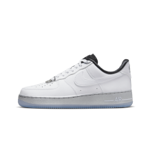 Nike Air WMNS Force 1 07 SE (DX6764-100) in weiss