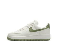 Nike Air Force 1 07 SE (DV3808-106) in weiss