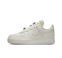 Nike Air Force 1 Low Premium (DN5463-001)