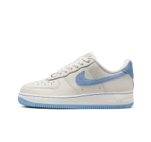 Nike Air Force 1 LXX (DX1193-100) in weiss