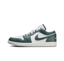 NIKE JORDAN 1 Low SE (FQ7687 300) in grün