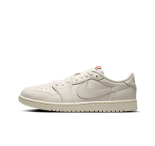 Jordan 1 Retro Low (HQ6998-100)