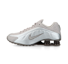 Nike Shox R4 Cave Stone (HQ1988-200)