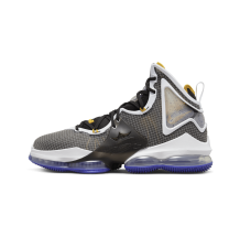 Nike LeBron 19 (CZ0203-002)