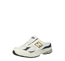 New Balance 2002R (M2002RMO) in weiss