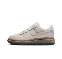 Nike Air Force 1 (HV2531-100) in braun